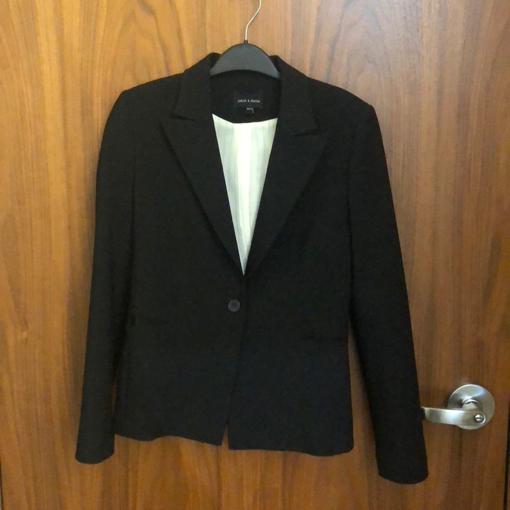 Judith & Charles black pants suit set